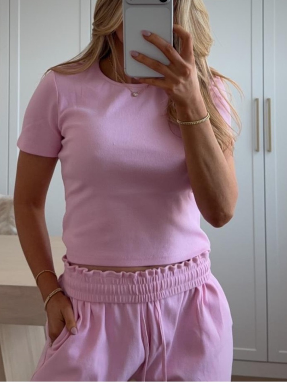 Women’s Pink Short Sleeve Crop Top